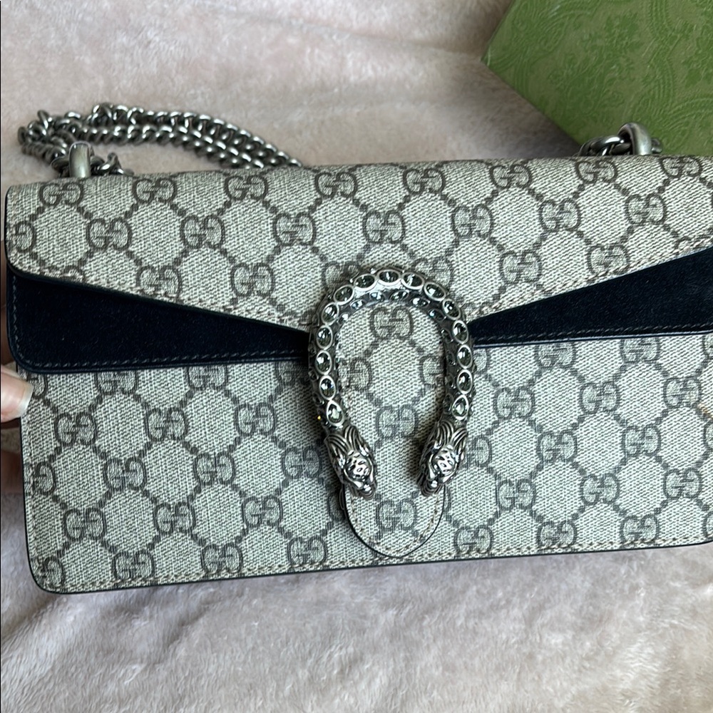 Crystal Embellished Gucci Dionysus Bag - Picture 2 of 11
